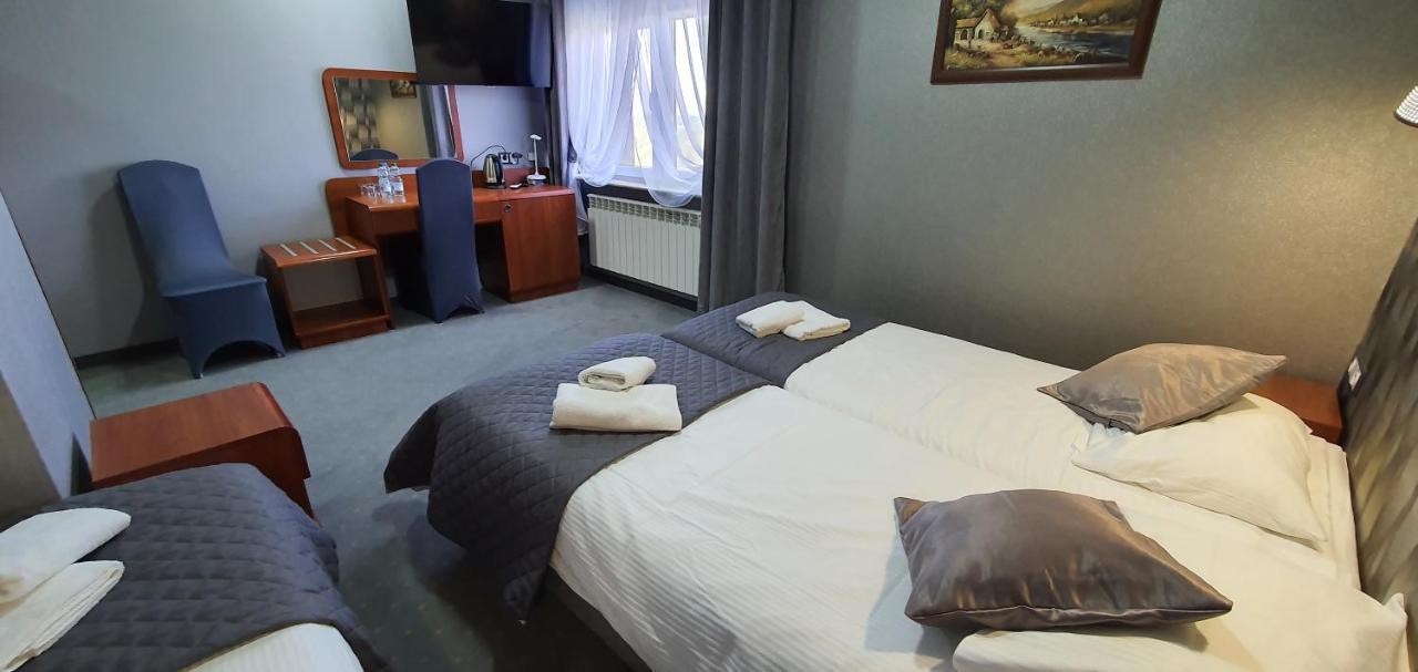 Hotel Bursztynowy Jozefow na Wisla Exterior foto
